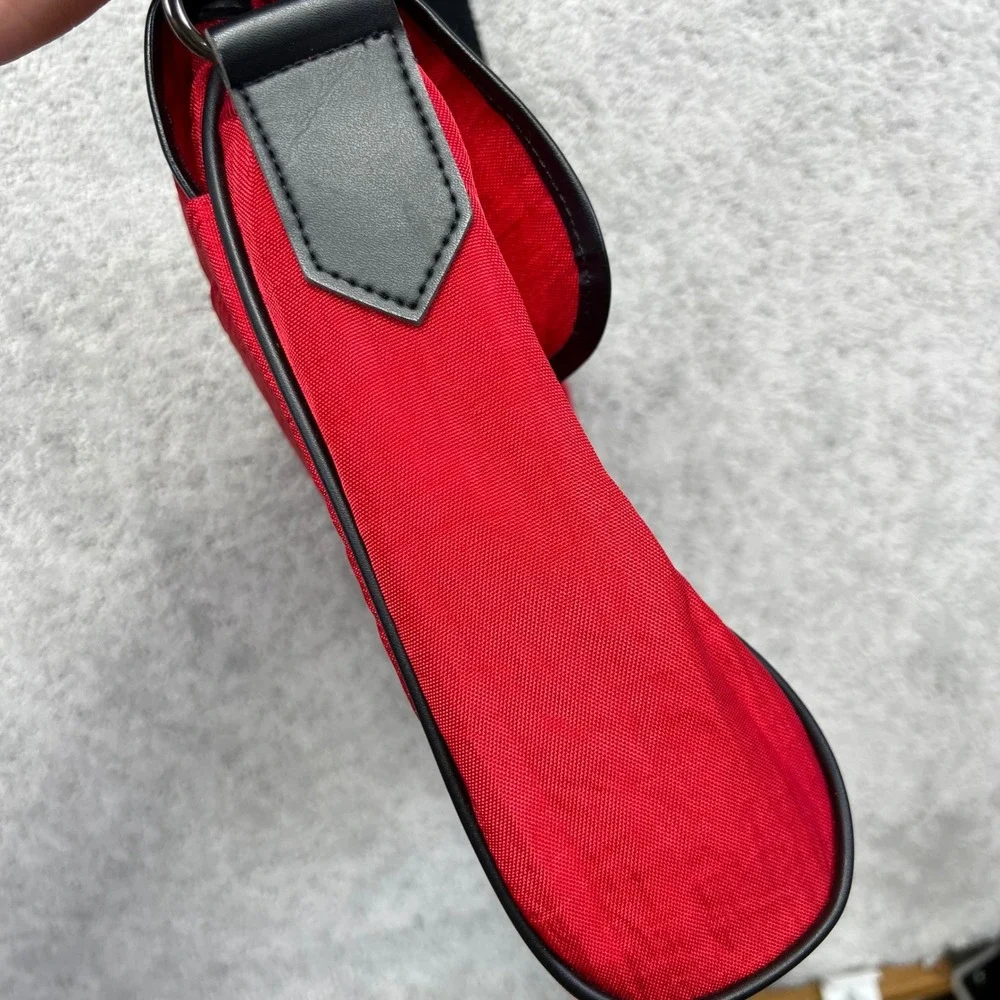 VINTAGE Perry Ellis America Messenger Bag Red Nylon Crossbody Eagle Logo